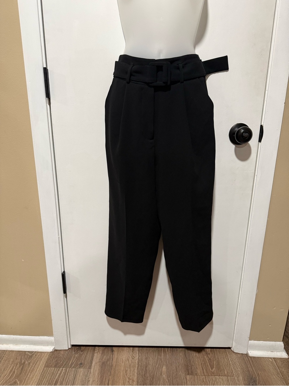 Topshop Black High-Waist Belted Tapered Trousers-#1509